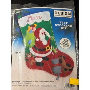 Design Works Crafts Vintage Felt Stocking Kit Santa Animals 16 Inch 5010 NEW